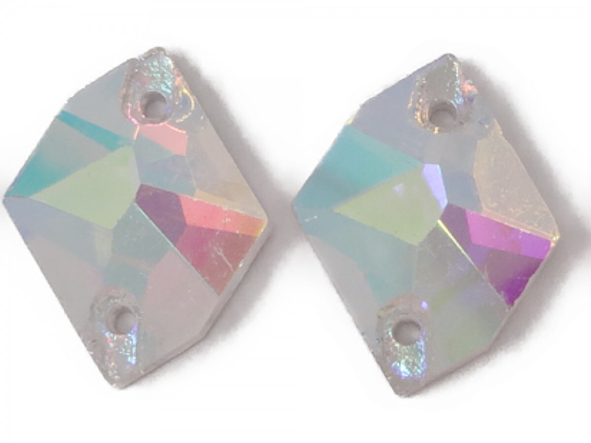 キラリ手芸部 No.6239手芸用ビジュー パーツ ソーオン ストーン(ガラスビーズ ラインストーン)クリスタルAB_1.0cm×1.2cm_11個入り拍卖