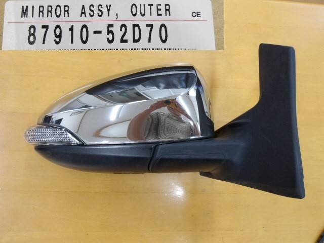 トヨタ/アクア NHP10 右サイドミラー 7P ウィンカー付 メッキタイプ No.861493【品番 87910-52D70】拍卖