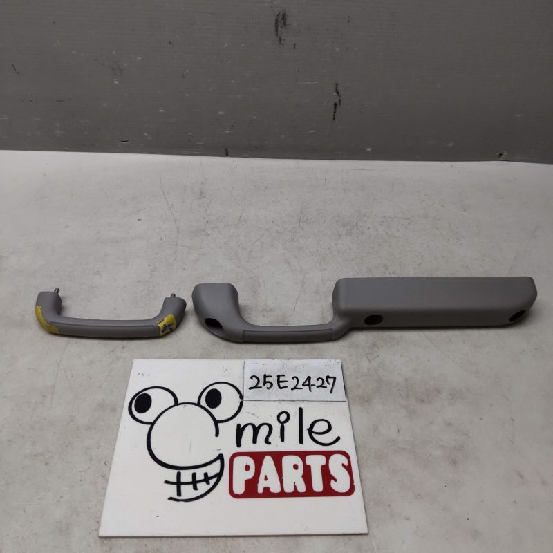 U62V ミニキャブ 純正 ルーフアシストグリップ 1A5-21-8/25E2427*同梱不可拍卖