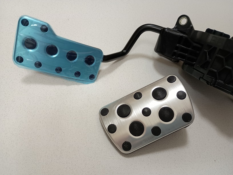 トヨタ純正 アルミペダルセット カローラツーリング ZWE215W・ZWE219W・MZEA17W拍卖