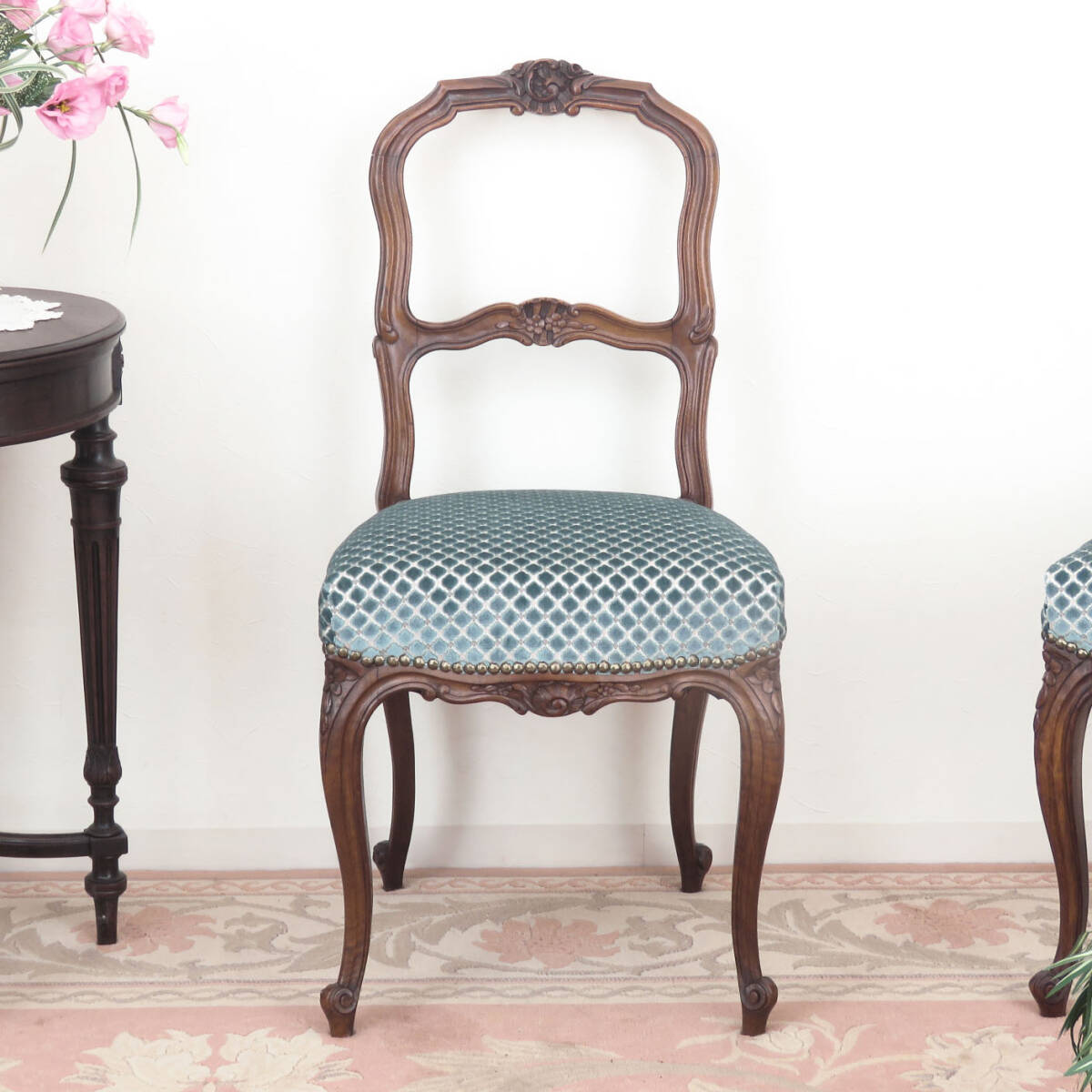 ブルーグリーンの生地が張られた小ぶりなネコ (猫) 脚の椅子/ホールチェア/店舗什器/ディスプレイ/フランスのアンティーク家具/AR-0791-6拍卖