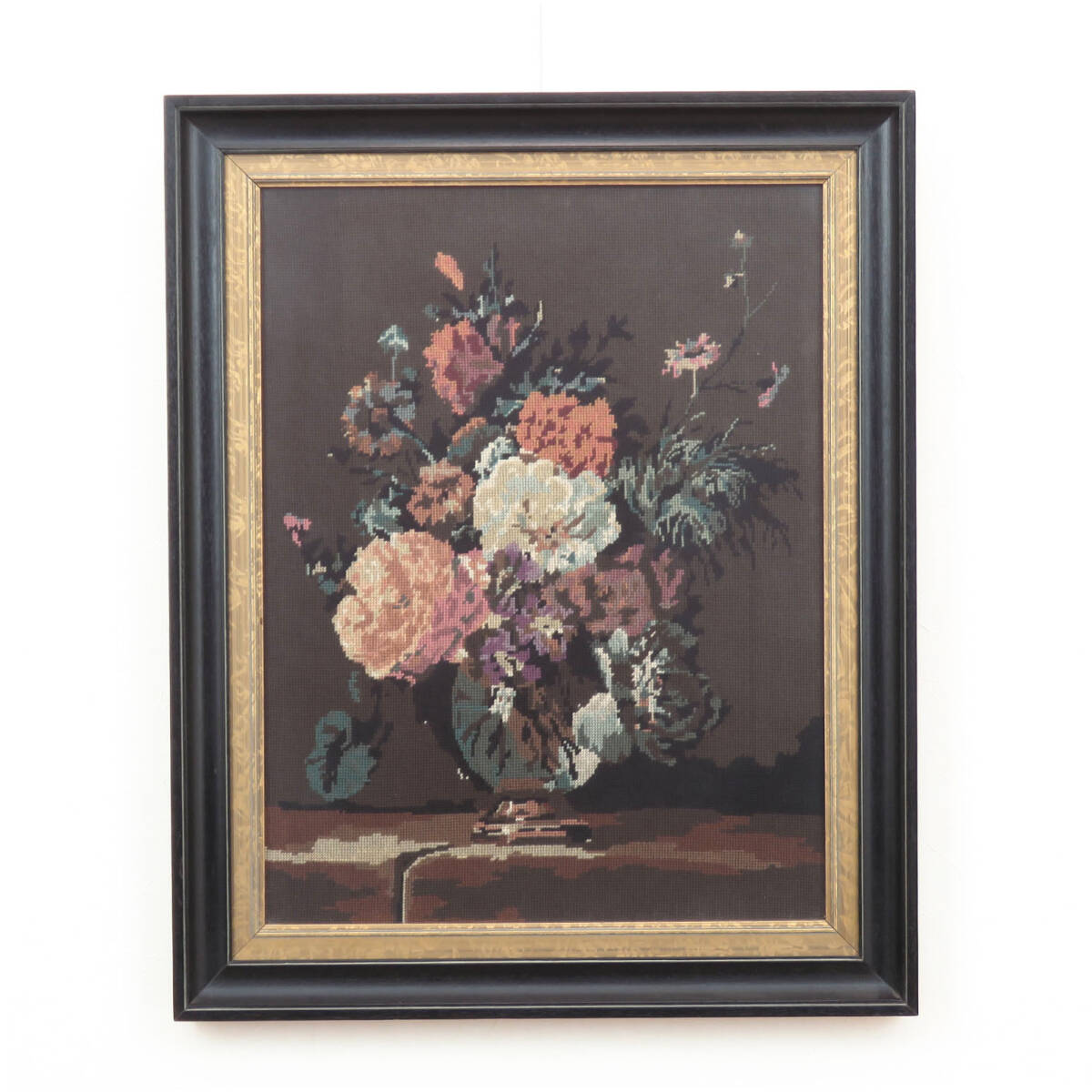 ニードルポイント刺繍の古い額/ゴブラン織り/壁掛け/吊り下げ/インテリア/店舗什器/ディスプレイ/フランスのアンティーク雑貨/A-2715拍卖