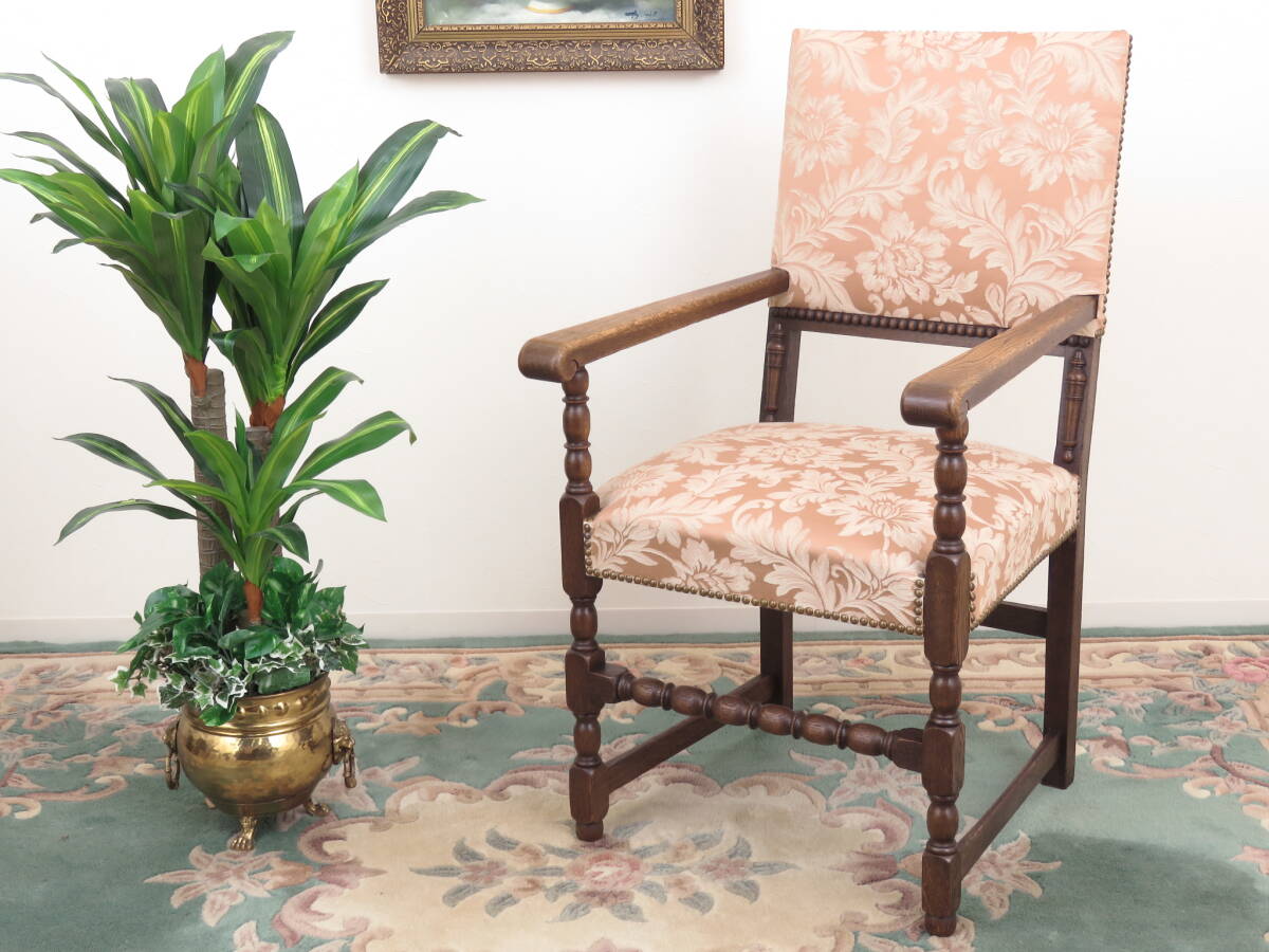 淡いピンクの花柄張地のアームチェア/ホールチェア/肘掛け椅子/木製イス/店舗什器/ディスプレイ/インテリア/フランス/アンティーク/AR-1106拍卖