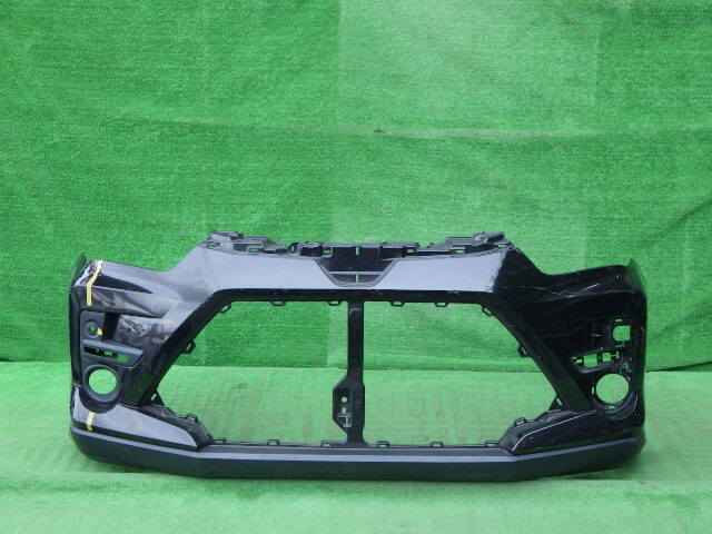 A200A A210A ライズ 純正フロントバンパー 黒 52119-B1410 右フォグカバー 下部付拍卖