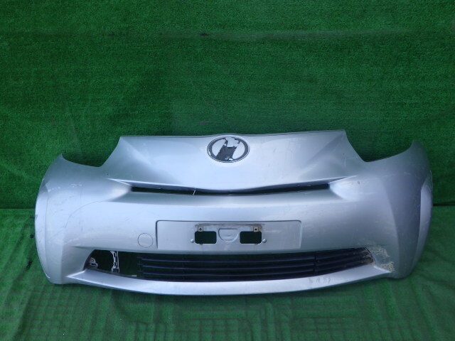 KGJ10 NGJ10 前期 iQ 純正フロントバンパー ロアグリル 左ホールカバー付 アイキュー シルバー 52119-74010拍卖