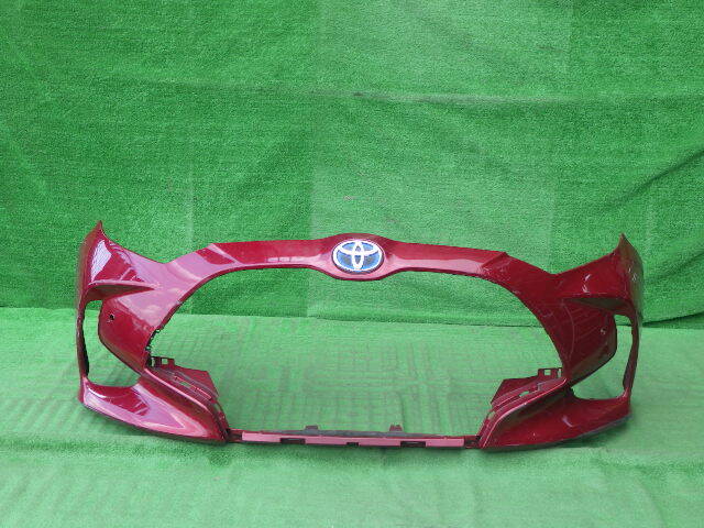 KSP210 MXPA10 MXPH15 ヤリス 純正フロントバンパー 赤 52119-52E70拍卖