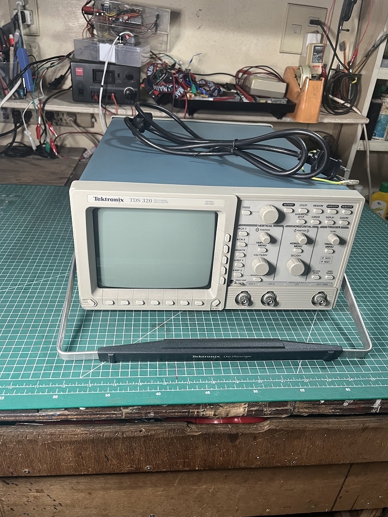 テクトロニクス製 デジタルオシロスコープ TDS320拍卖