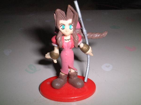 ■★コカコーラ ファイナルファンタジーフィギュア VOL1-2 エアリス(デフォルメ・彩色)拍卖