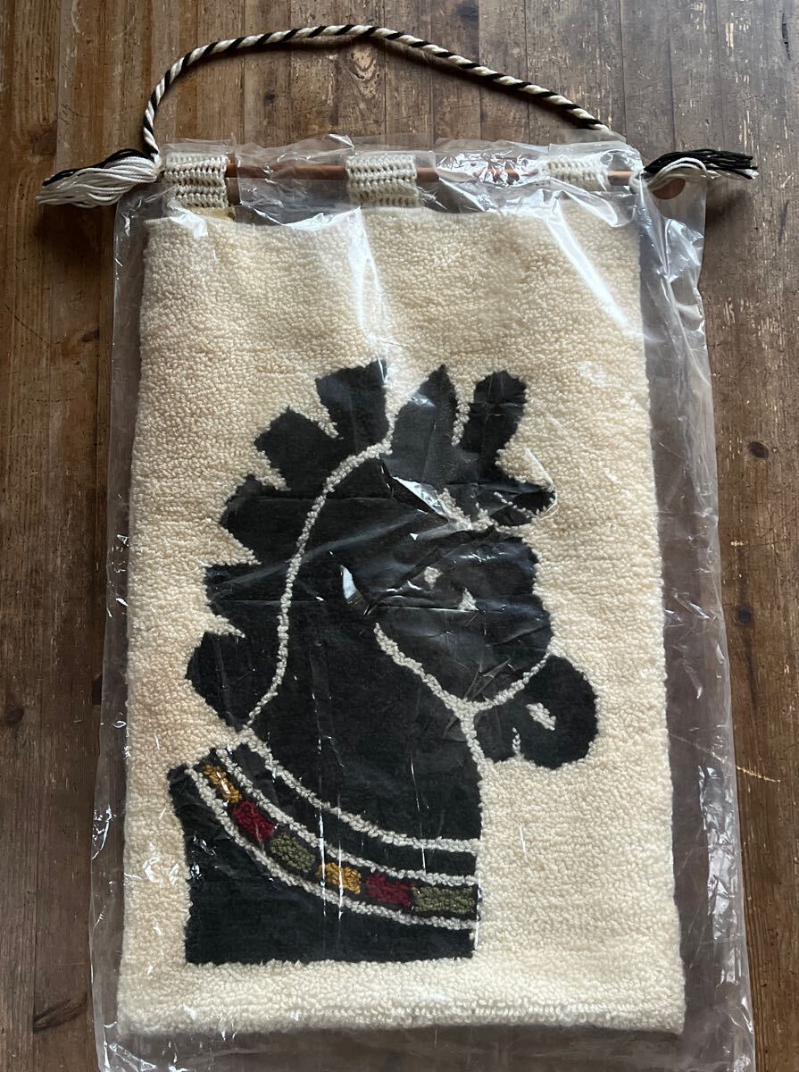 T3-15-7 長期保管品 馬 タペストリー 壁掛け オブジェ インテリア 部屋飾り拍卖