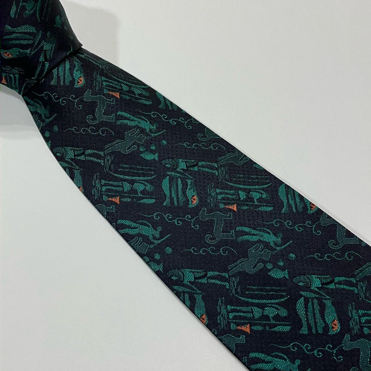 アート ジャガード シルク ネクタイ 古着 525-6拍卖