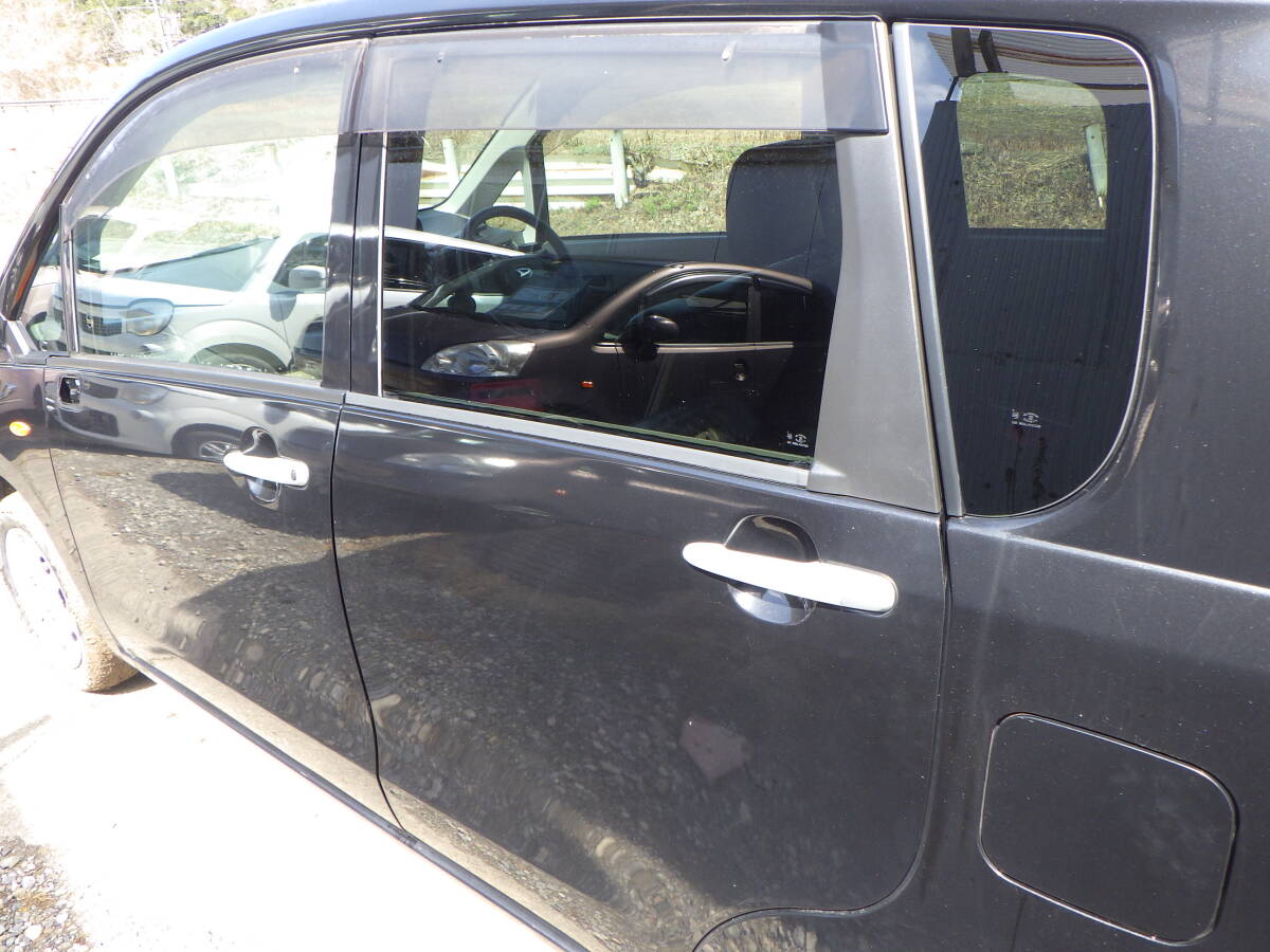 関00011 即決!LA100S ムーヴ X07 黒 左リアドア 現車 部品取り車拍卖