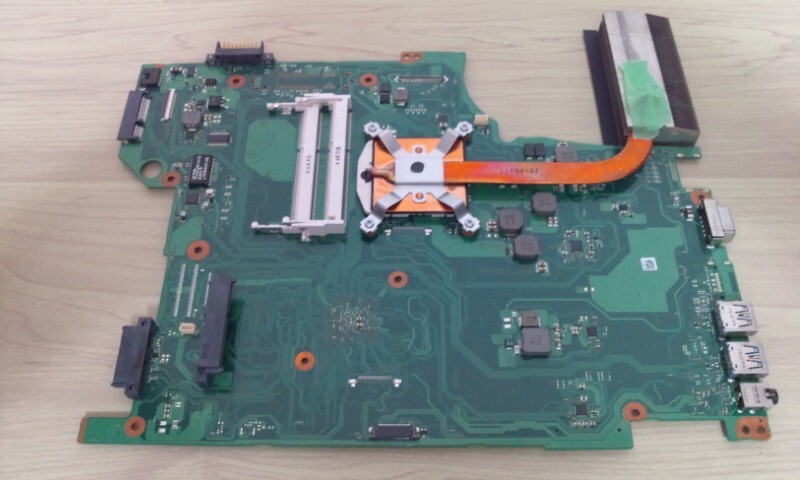 〇【中古・現状販売品】TOSHIBA dynabook Satellite B453/L 基盤 Celeron CPU 1005M ・ヒートシンク付き ①拍卖