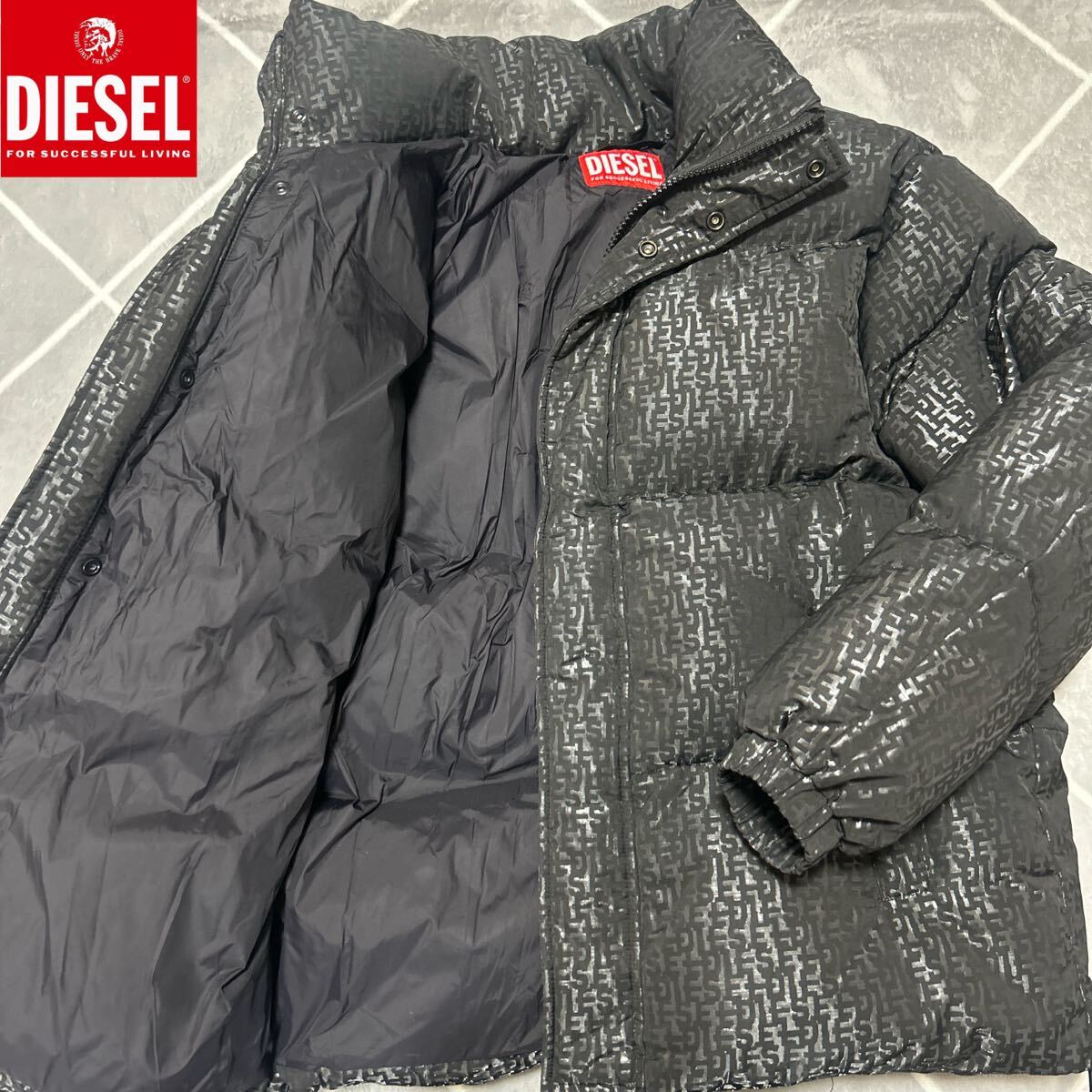【漂う高級感Lsize】極美品 DIESEL ディーゼル ダウンジャケット 46 Lsize 黒 ジップ刻印 エンボス加工【浮かび上がるDIESEL】最高傑作品拍卖