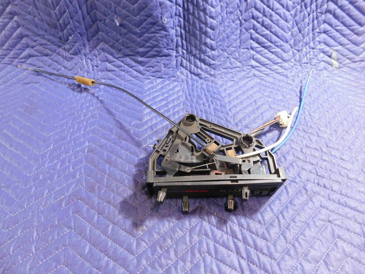 A8237◎ スズキ アルトワークス CR22S 純正 エアコンスイッチパネル ワイヤー等付きASSY拍卖