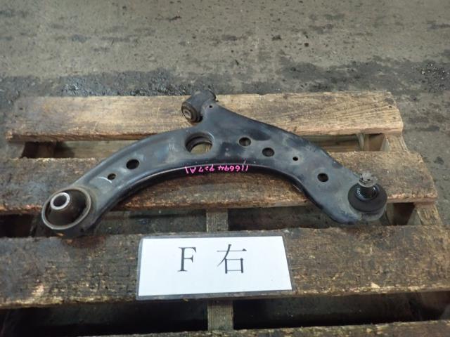 タンク DBA-M910A 右フロントロアアーム XE2 48068-B1120拍卖