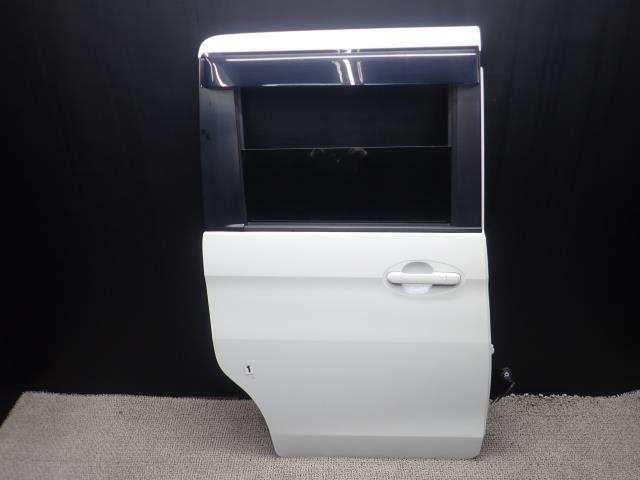 スペーシア DAA-MK42S 右リアドアASSY ZVH 68501-81M01拍卖