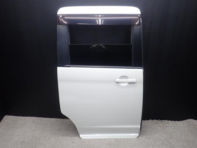 ソリオ DBA-MA15S 右リアドアASSY Z7T 68501-82K30拍卖