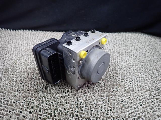 アルト DBA-HA36S ABSアクチュエーター 26U 56130-74P56拍卖