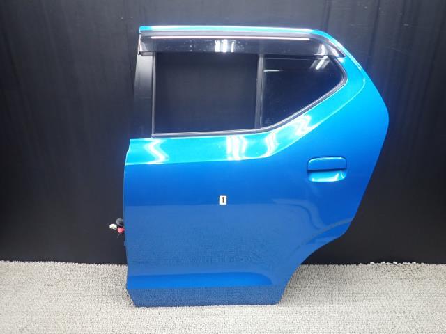 アルト 4BA-HA36S 左リアドアASSY ZWY 68004-74P10拍卖