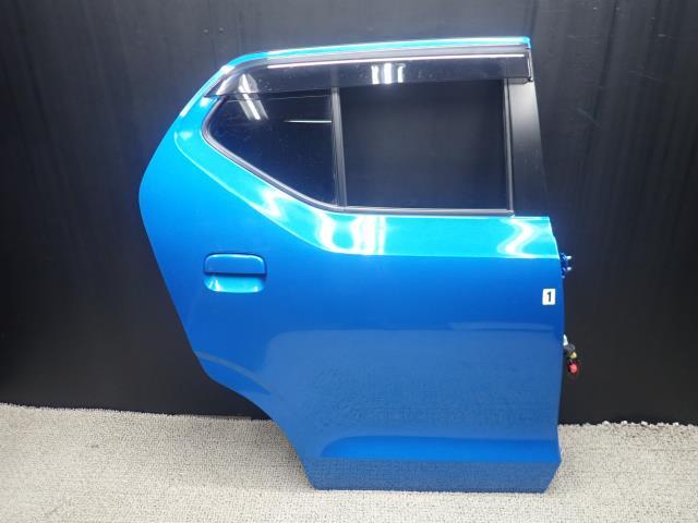 アルト 4BA-HA36S 右リアドアASSY ZWY 68003-74P10拍卖