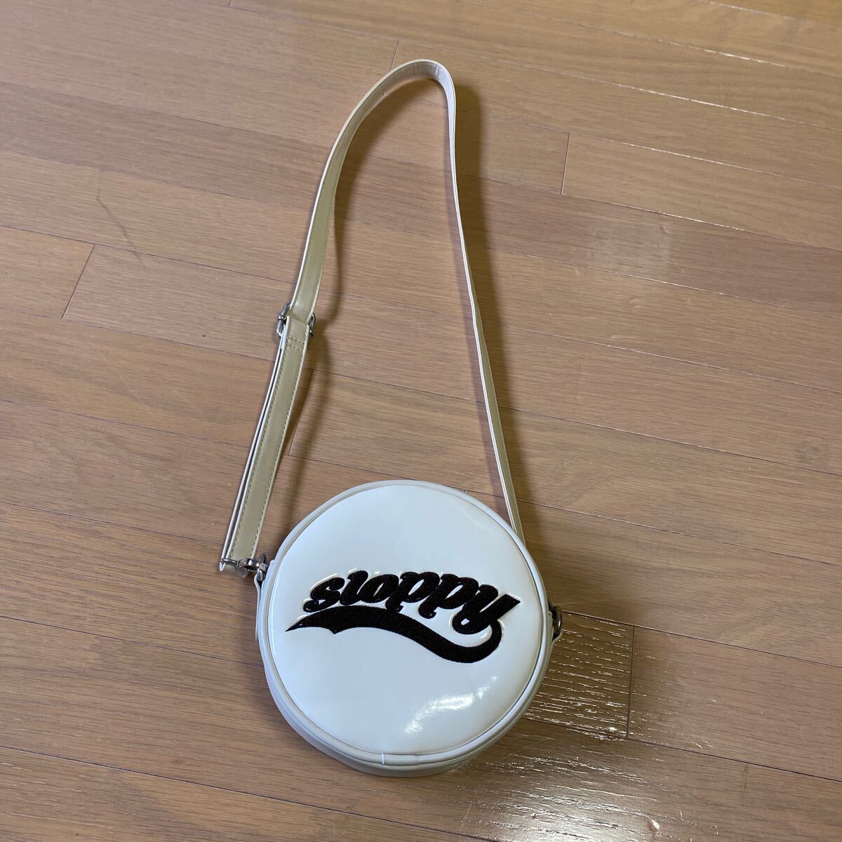 SLOPPY ショルダーバッグ ホワイト バッグ 拍卖