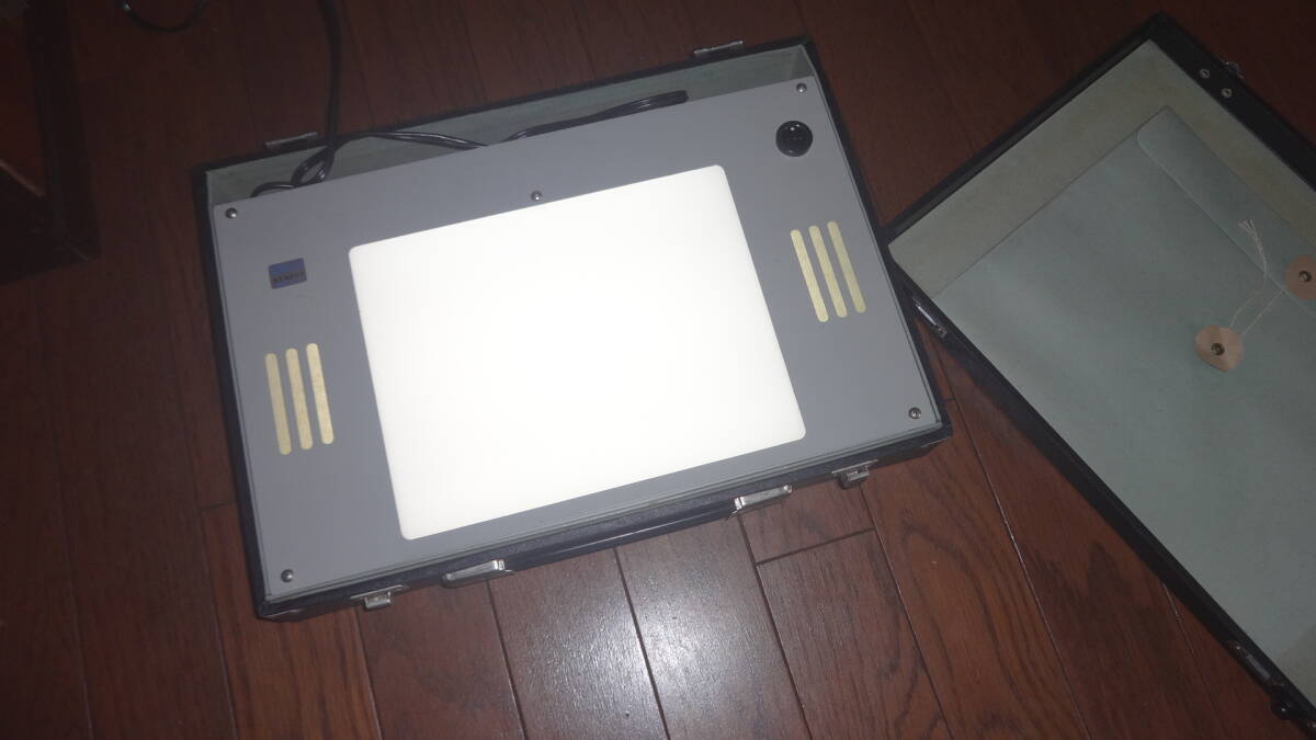 ☆完動 フィルムチェック用バックライト HANDY COLOR ¥500拍卖