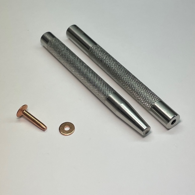 【送料無料】リベット50個 打ち棒 打ち具 セット 銅製 コッパー フラットヘッド C243 C248拍卖