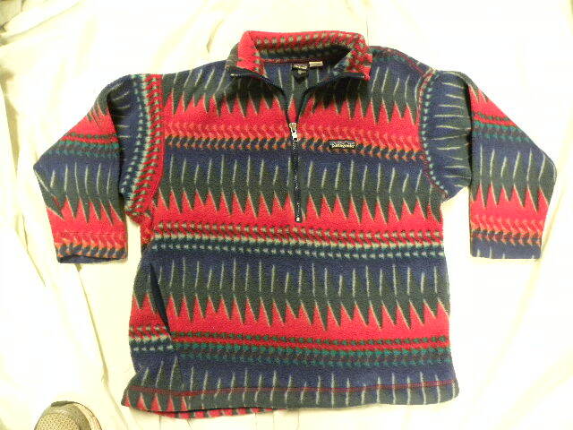 |o_o|patagoniaパタゴニア(17n)プリントフリースジャケット150-155cm拍卖