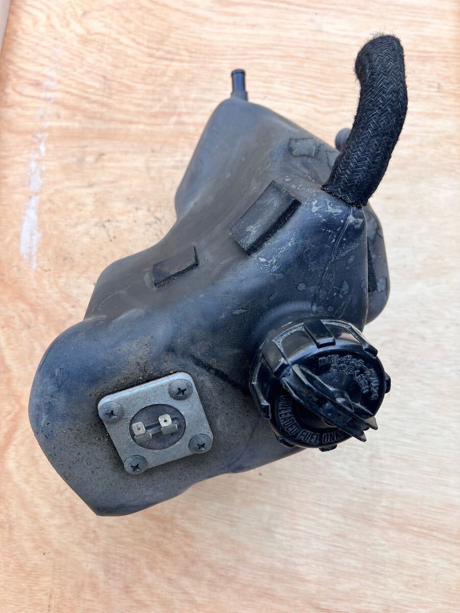 実動 取り外し LET'S4 レッツ4 CA45A 部品取り パーツ 燃料タンク 燃料キャップ 割れ/ヒビなし拍卖