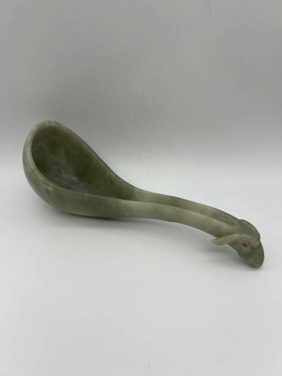 明時代 瑞獸彫り玉勺 砡 【旧家蔵出し】 希少貴重 高玉質 玉器 古玉石 時代物 賞物 石細工 彫刻 置物 唐物 中国古美術(D-93)拍卖