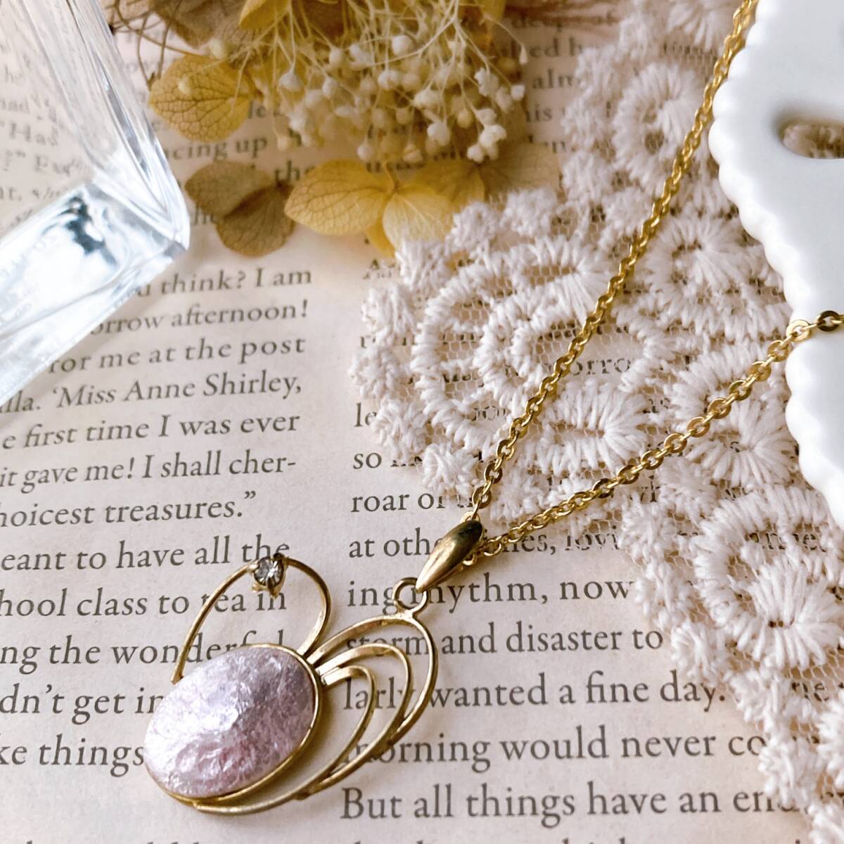 ヴィンテージペンダント ネックレス ショート コットンパール調 ピンク ゴールド☆Vintage jewelry accessories R0331拍卖