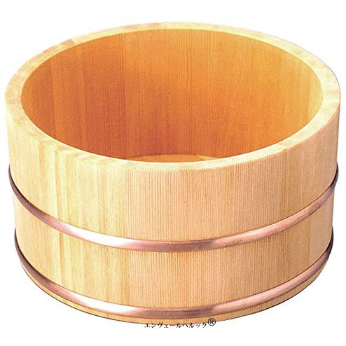 水に強く耐久性よいさわら製の 湯桶 丸型 銅タガ 直径22.5×高さ11.5cm 日本製 木の桶でちょっと温泉旅館気分を味わえます拍卖