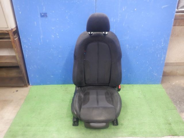 ★BMW F48 X1 LDA-HT20 XDrive 18d Mスポーツ 前期★ドライバーシート拍卖