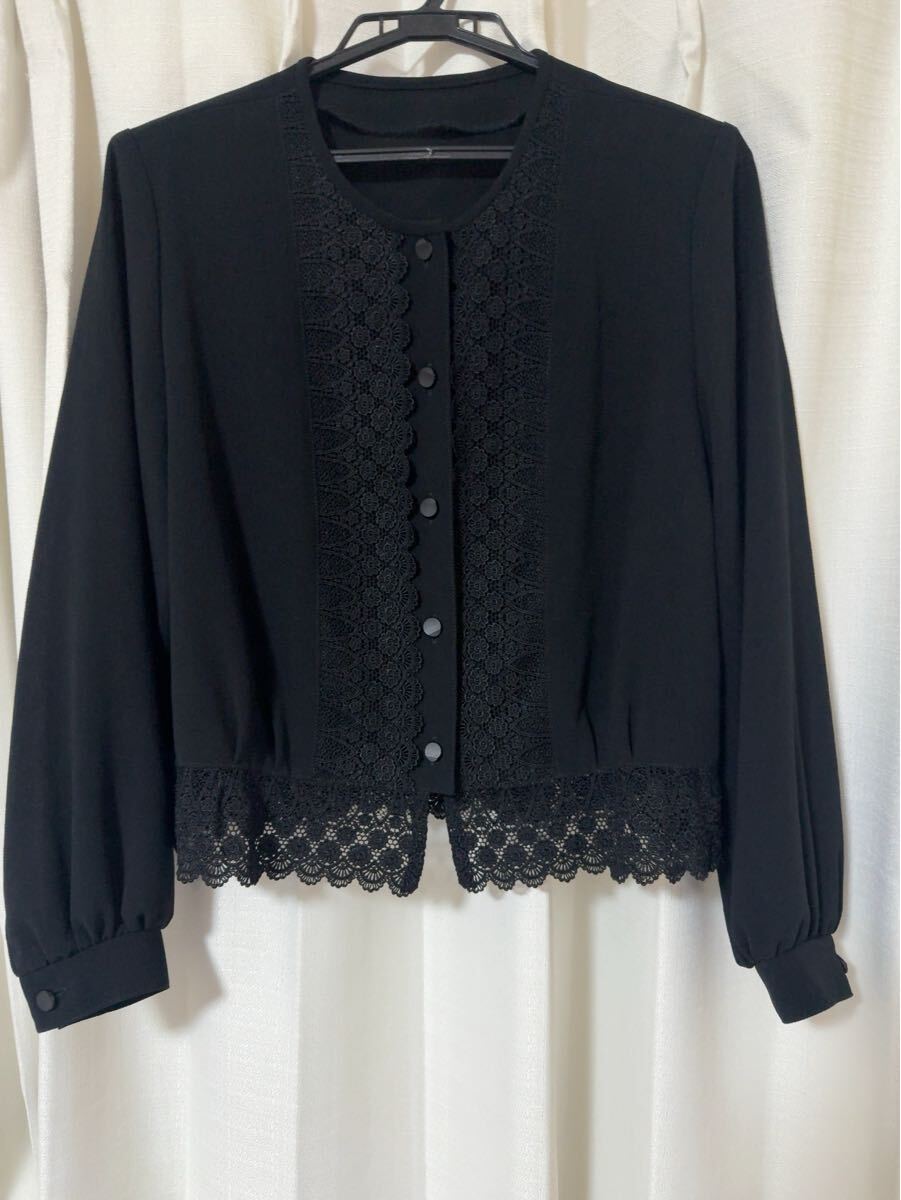 フォーマル☆トップス☆ ブラック☆ 黒☆ ノーカラーブラウス☆ 長袖☆レディース☆11☆レース地切替☆前ボタン☆日本製拍卖
