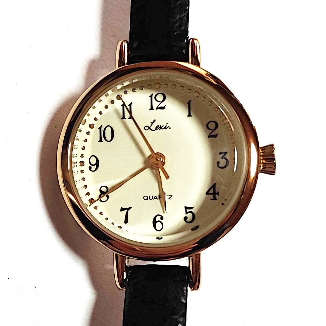 新品 動作品 Lexi レキシー シンプル文字盤 クォーツ レディース 婦人用 腕時計 稼働品 未使用品 TA012拍卖