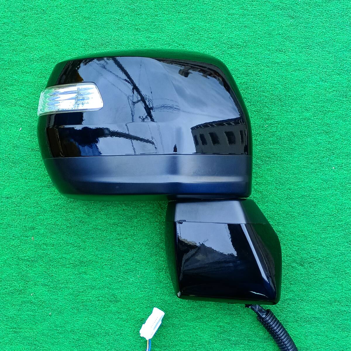 ステップワゴンRKドアミラー右・7P・黒(NH731P)動作確認済み・美品!22拍卖