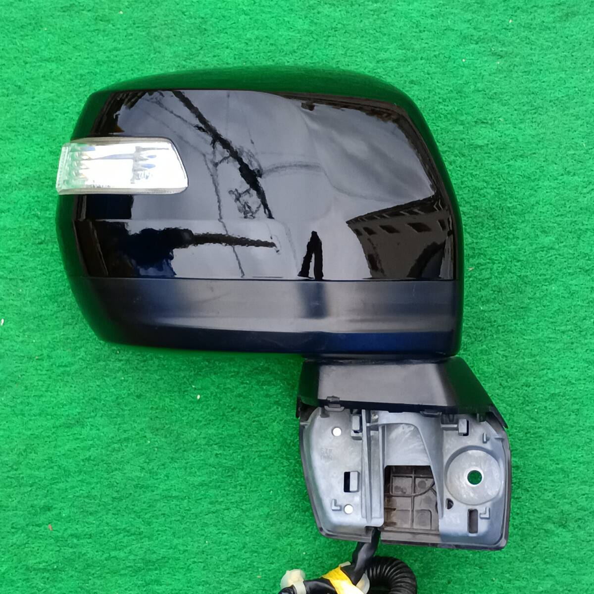 ステップワゴンRKドアミラー右・10P・黒(NH731P)動作確認済み・美品!拍卖