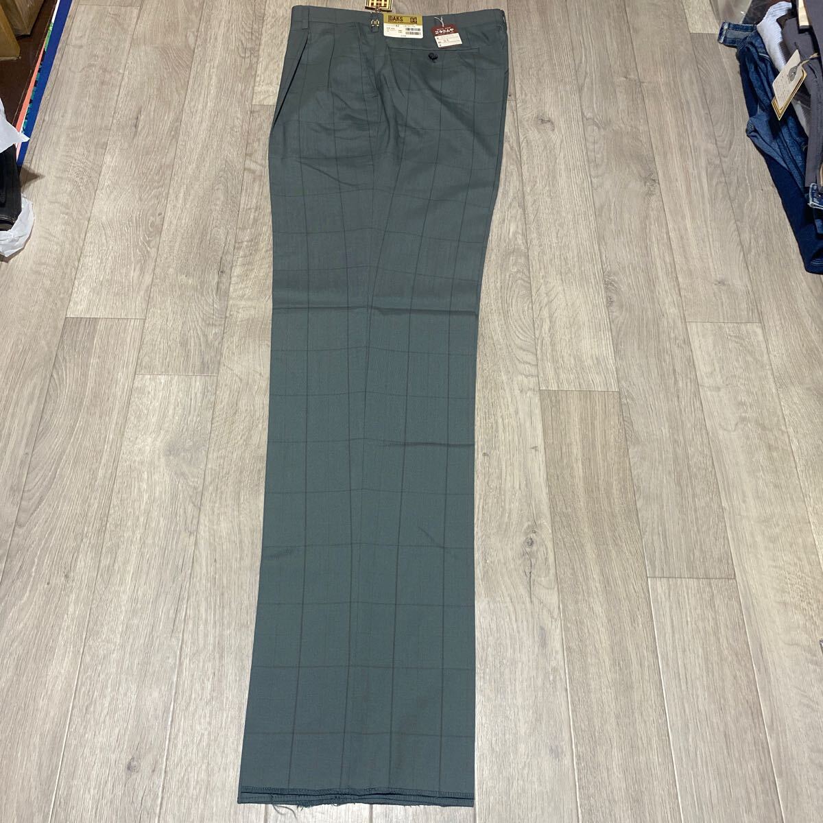 未使用 DAKSツータックスラックス ウエスト82cm デッドストック品 送料無料 日本製 英国王室御用達ブランド グリーン×チェック柄拍卖