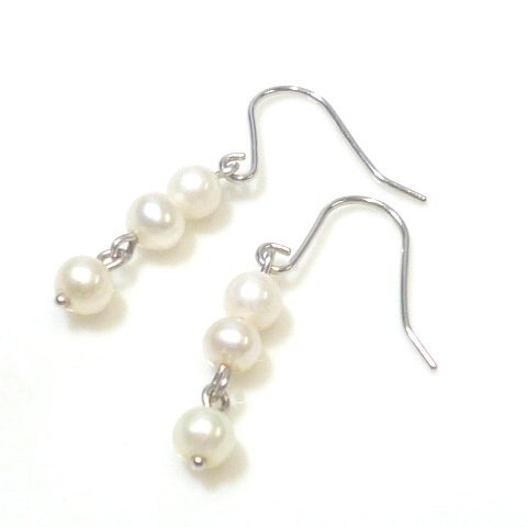 【K14WG】 揺れる♪ ベビーパール フックピアス ホワイトゴールド 14金 真珠 小粒 フックタイプ baby pearl earrings【ネコポスOK】 ◇J拍卖