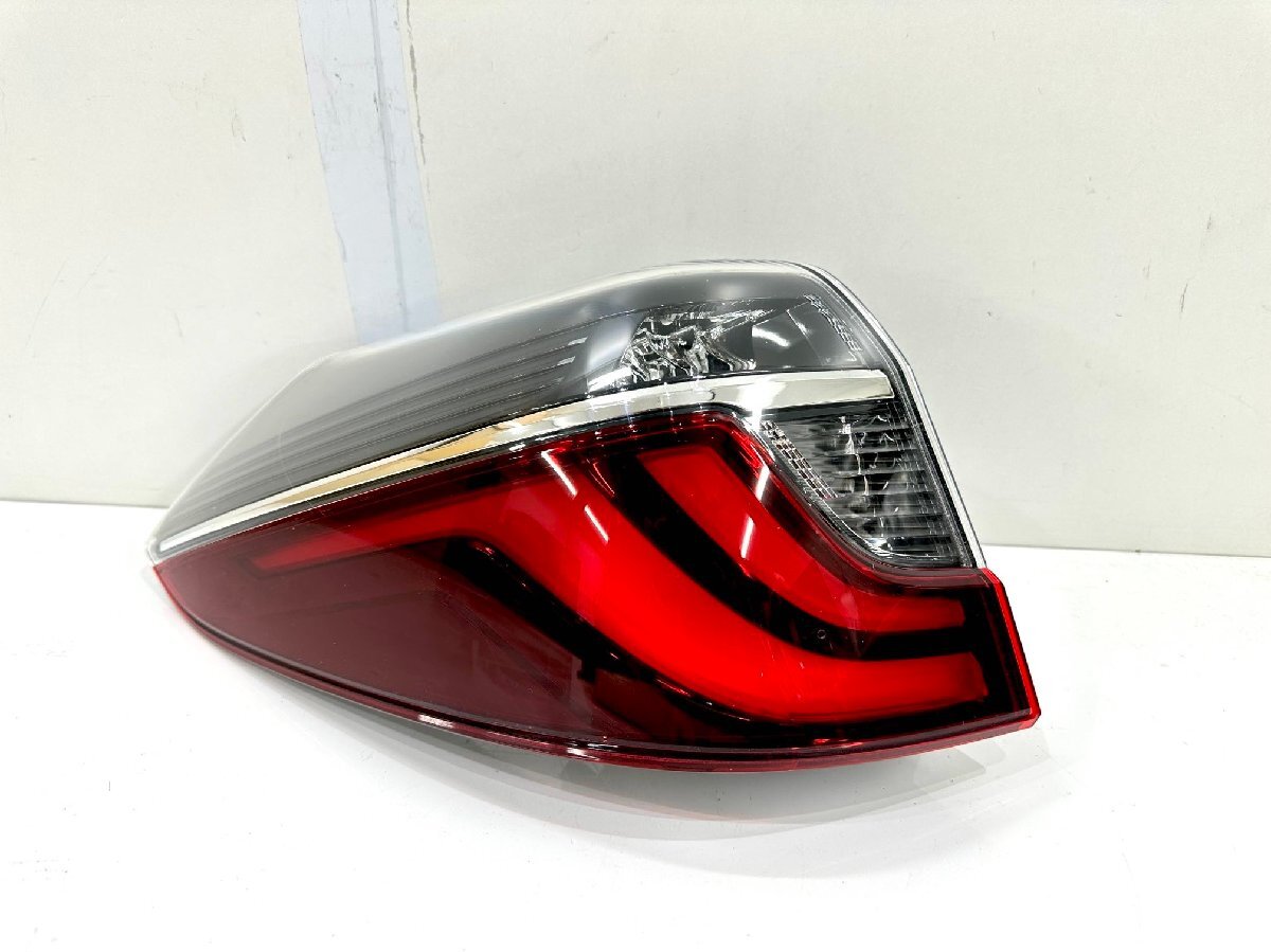 【未使用】シャトル GK8/GP8 後期 純正テールライト 左 STANLEY W4846/33550-TD4-N01 (Z16-67)拍卖