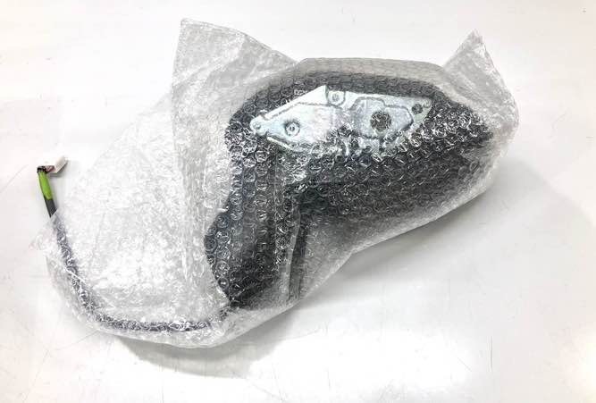 ♪新品 未使用♪カローラ スポーツ NRE210H 純正 左 ドアミラー 9ピン〈BSM付 カバー無し〉87940-12L30(G65-90m)拍卖