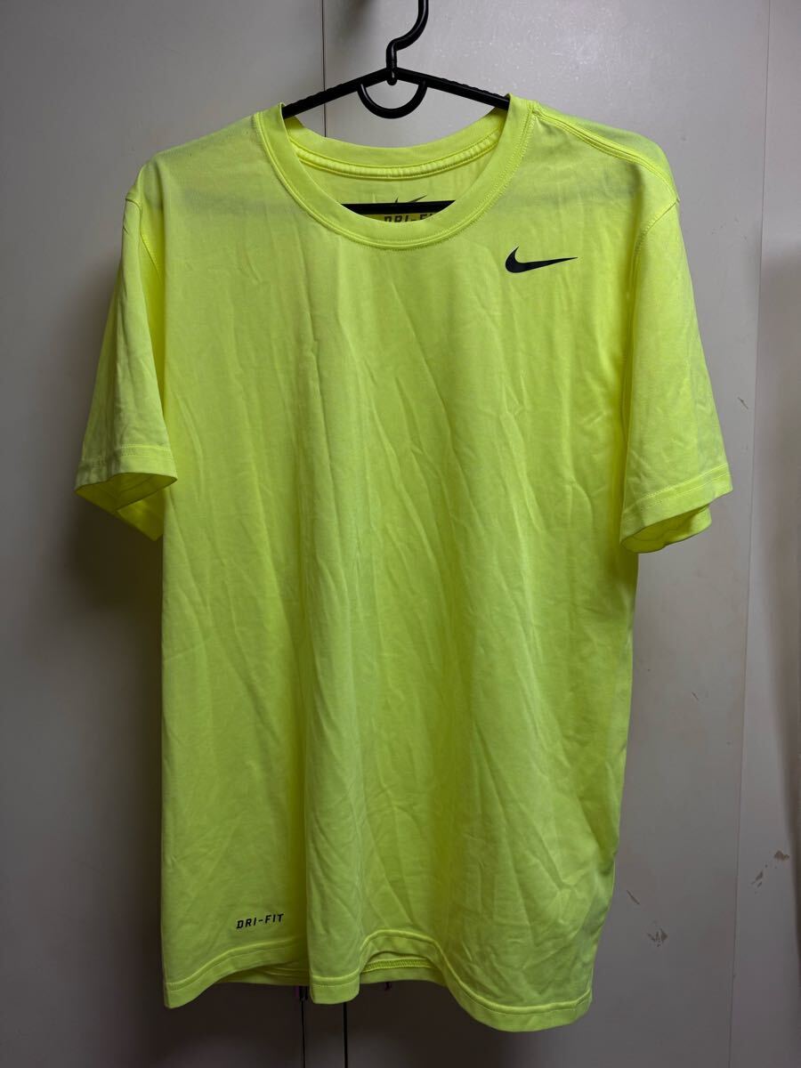 送料格安スピード発送!美品★NIKEナイキランニング吸汗速乾Tシャツ黄色★Mサイズハイキング登山トレランマラソントレッキング拍卖