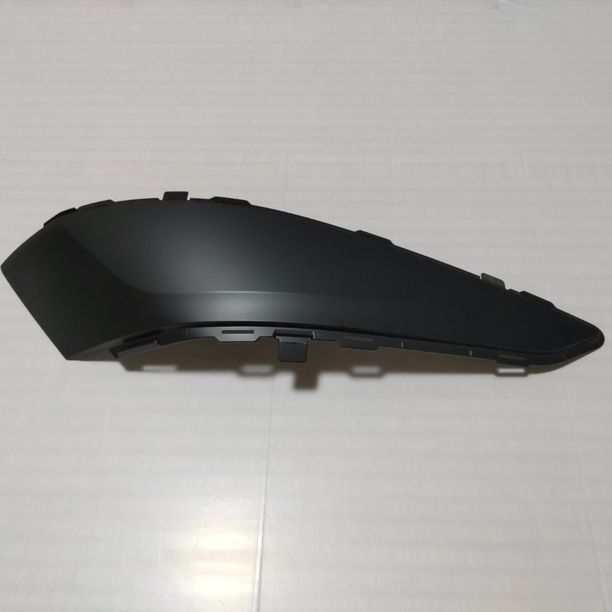 横浜発 BMW K48 K1600 品番 46548551313 BMW K48 K1600 バガー 左側ケース リッド トリム サイドカバー 拍卖