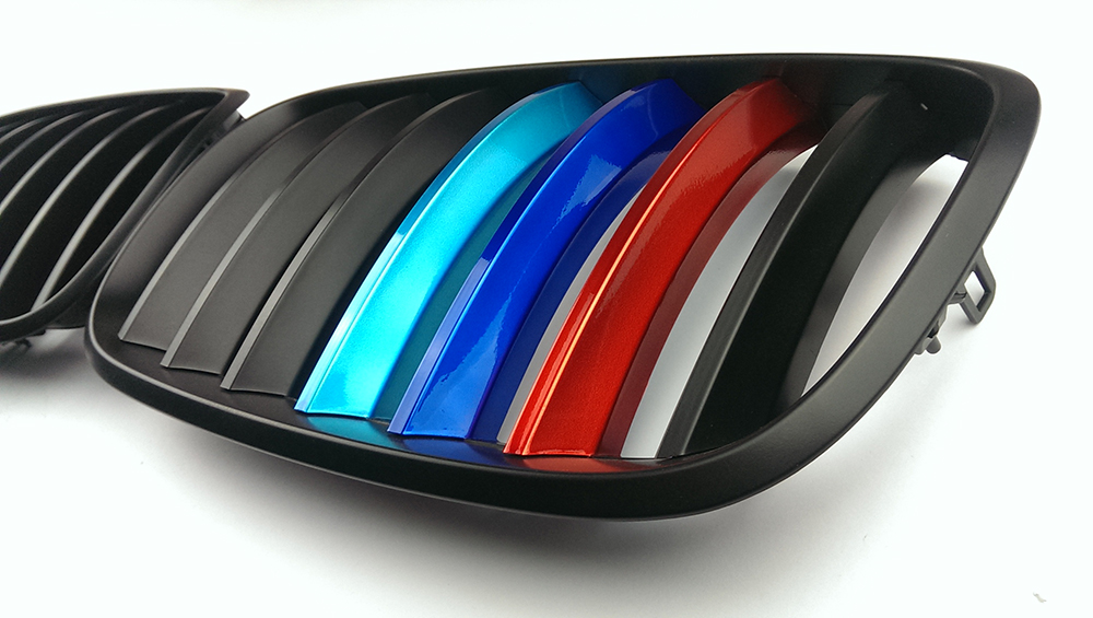 取付簡単 在庫有 純正交換用 左右セット BMW E70 X5 E71 X6 フロントグリル 艶消黒+金属風Mの3色カラー ABS 2007-2013拍卖