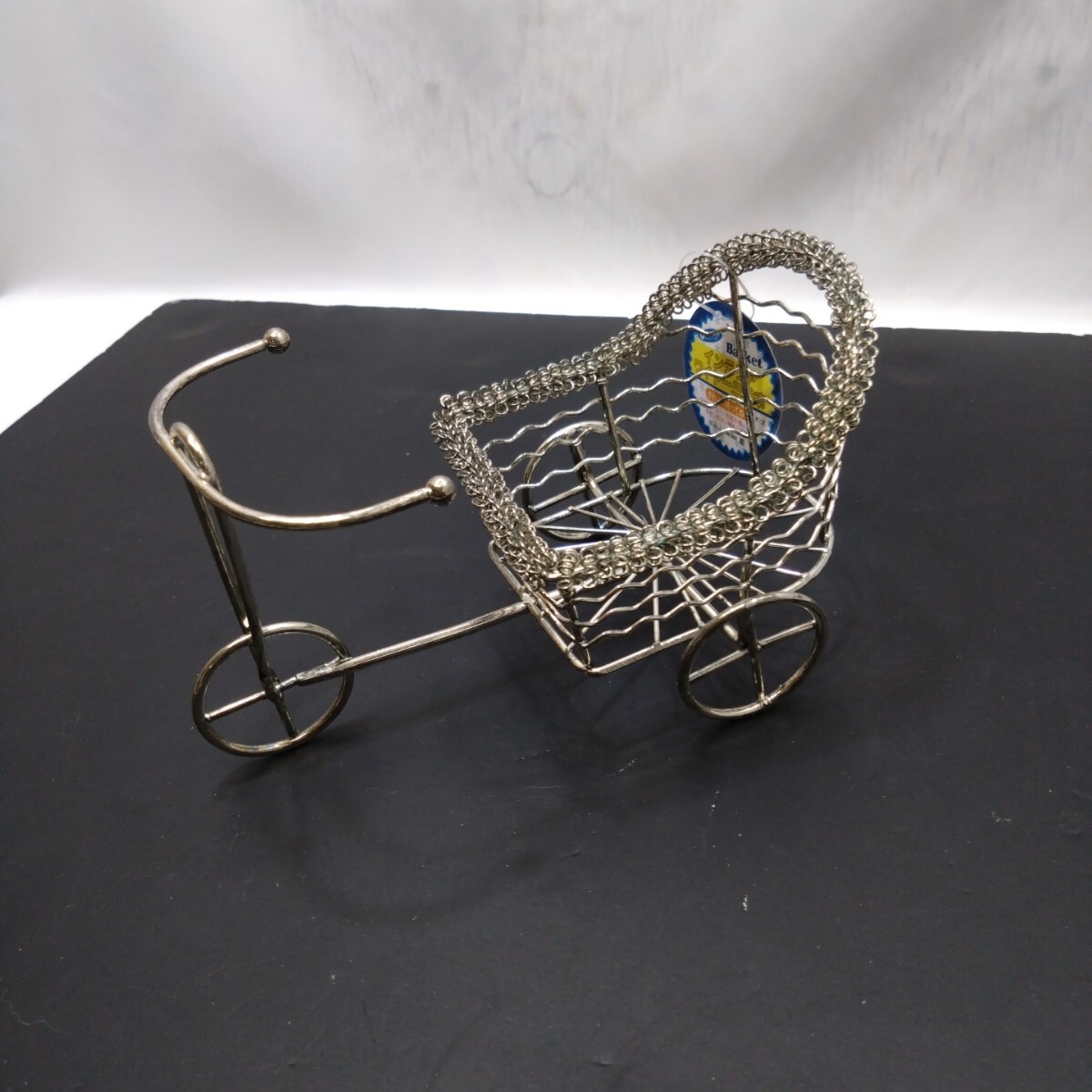 【レトロ】 ワイヤー インテリア 三輪車型 シルバー色 サイクル 小物入れ ジュエリーボックス アンティーク リングピロー拍卖