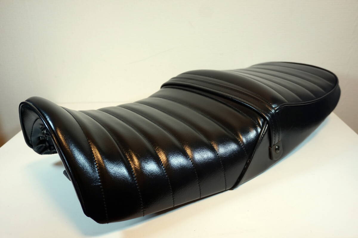 XJR1200 XJR1300 4KG RP01J タックロール シート 純正シートベース あんこ抜き 完成品拍卖