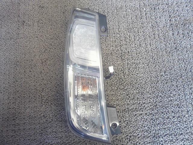 デイズルークス DBA-B21A 左テールランプ ハイウェイスター X CWN 1146-399 26555-6A02H拍卖