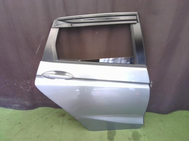 フィット DAA-GP5 リア 右 ドア リヤ ハイブリッド Sパッケージ NH823M M2L3 67510-T5A-306ZZ拍卖