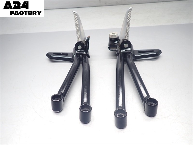 I1R7-0225 スズキ GSX-R125 タンデムステップ 左右 純正品 【DL33B-105~ 動画有】拍卖