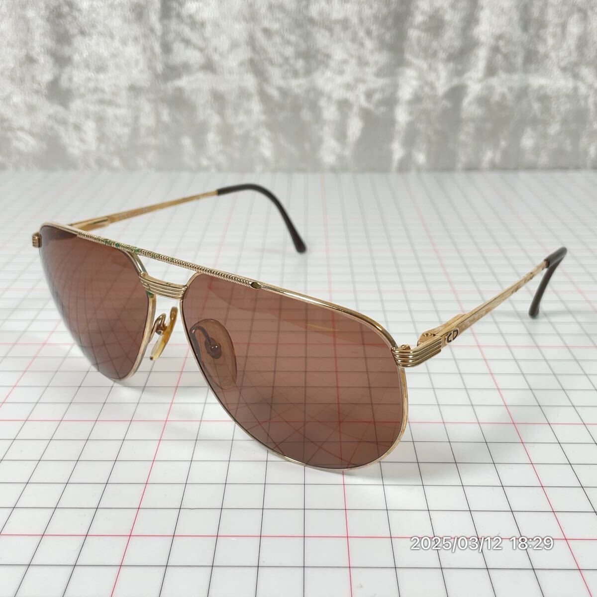 Dior クリスチャン ディオール CDロゴ ディアドロップ フルリム ゴールド × ブラウンカラー サングラス メガネ 眼鏡拍卖